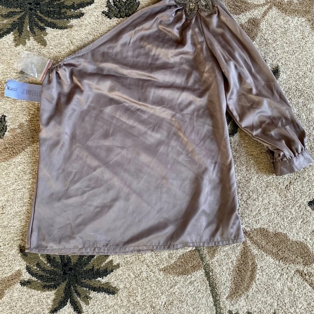 One-Shoulder Taupe Blouse Jennifer Lopez size Small